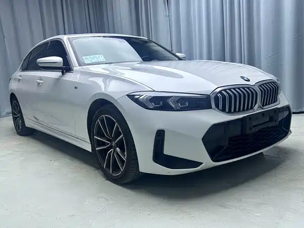BMW 3 Series 2023