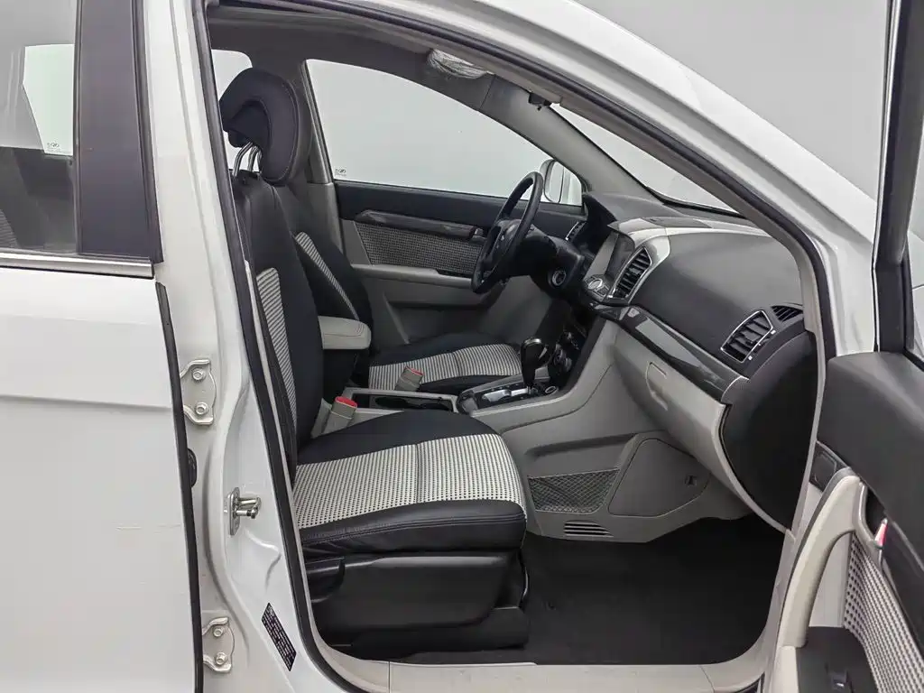 Chevrolet Captiva 2012 — фото 23