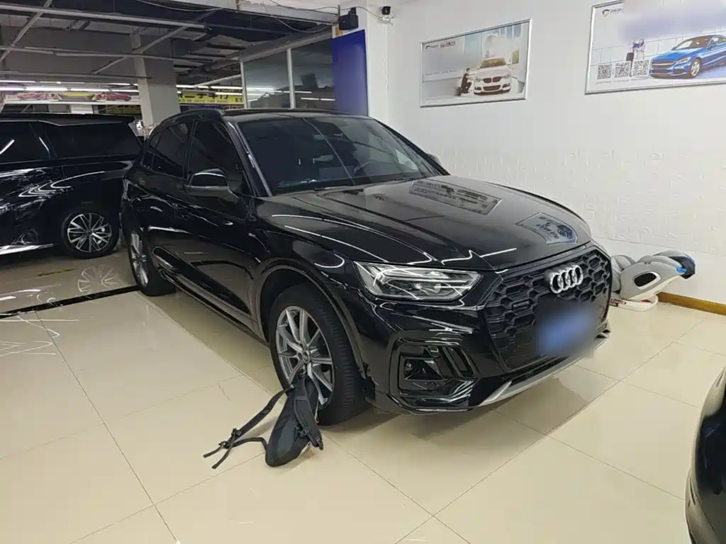 Audi Q5L 2024