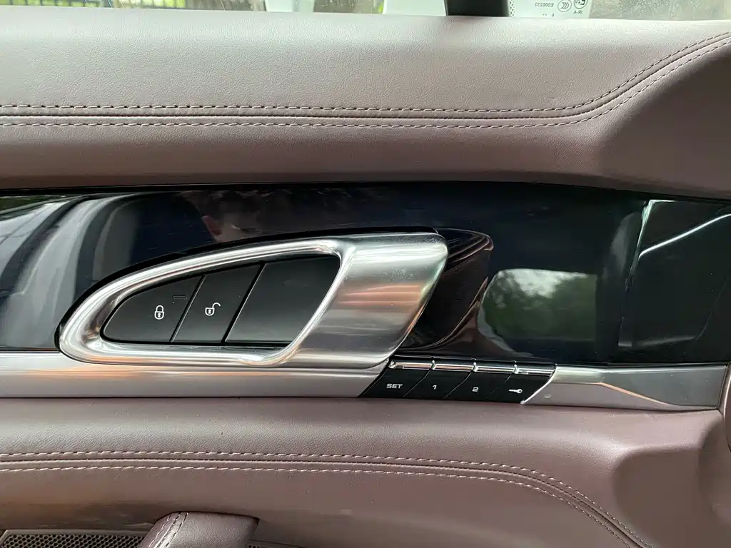 Porsche Panamera 2016 — фото 17