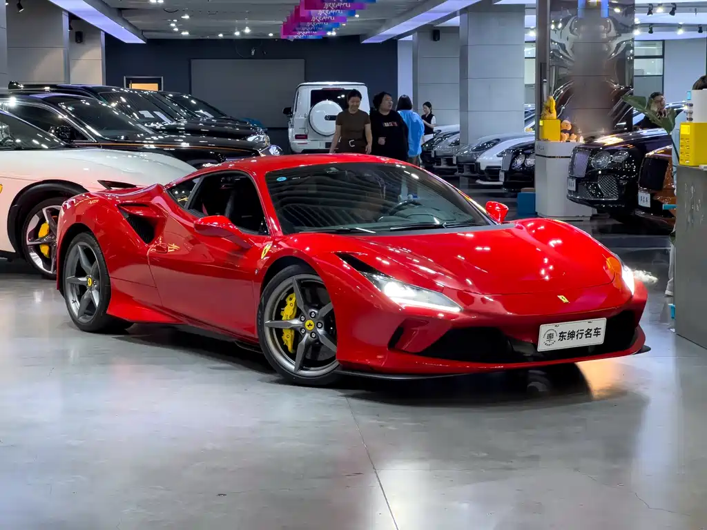 Ferrari F8 2023 — фото 3