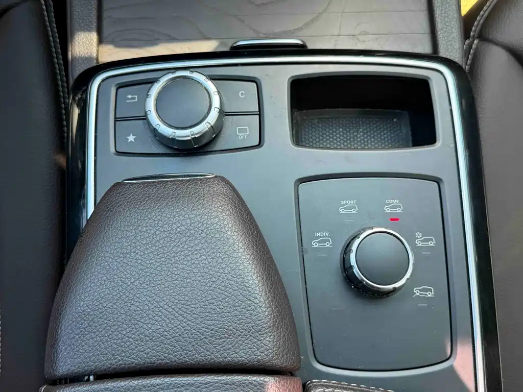 Mercedes-Benz GLE 2018 — фото 11