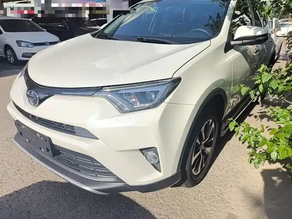 Toyota RAV4 2016
