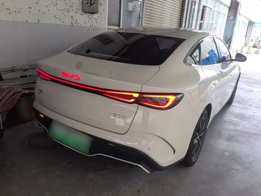 BYD Seal 06 2024