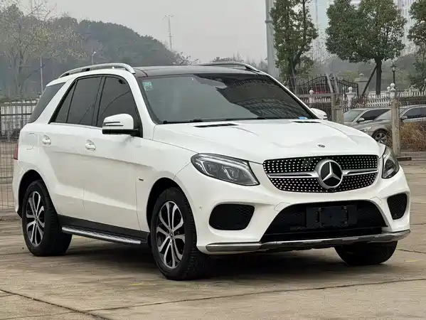 Mercedes-Benz GLE 2017