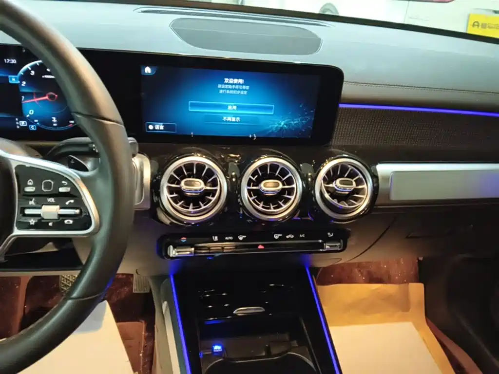 Mercedes-Benz GLB 2021 — фото 13