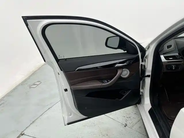 BMW X2 2021 — фото 16