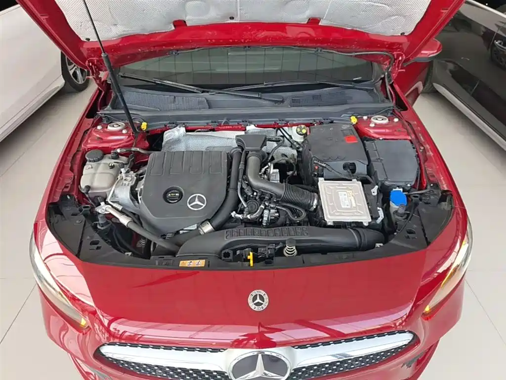 Mercedes-Benz A-Class 2021 — фото 20