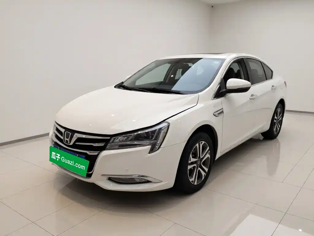 Luxgen Na5 2016
