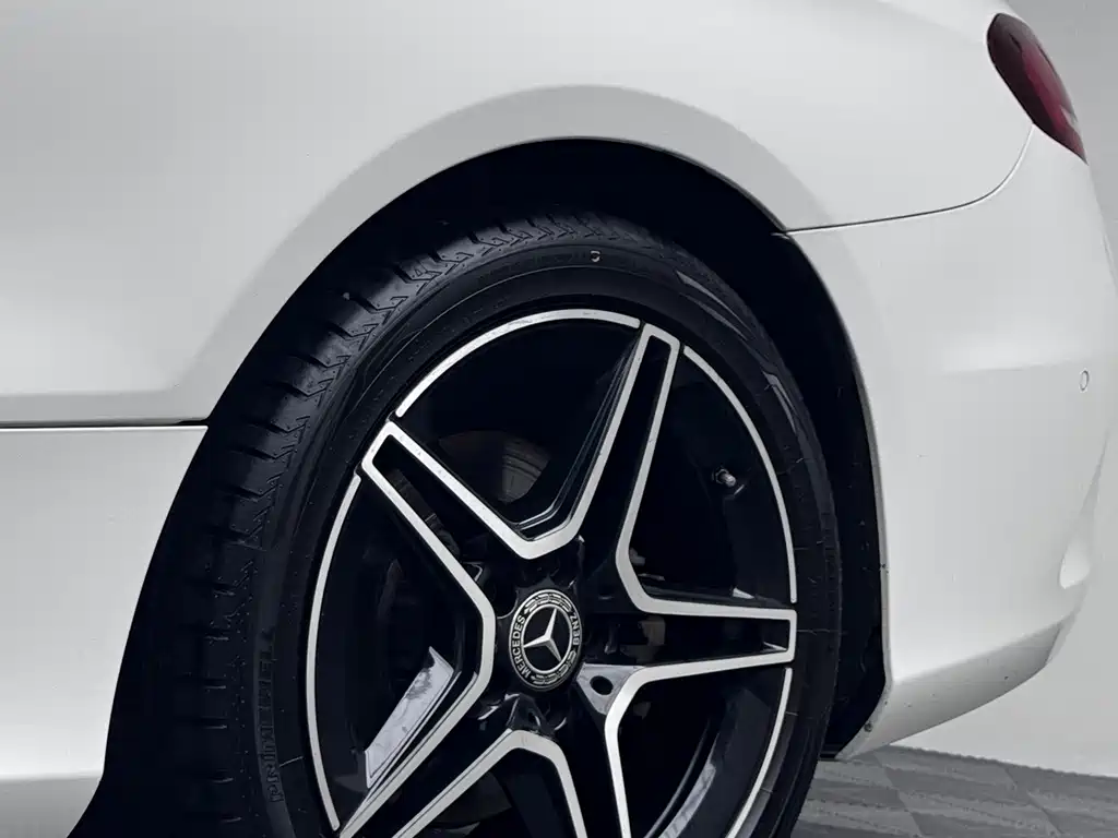Mercedes-Benz C-Class 2020
