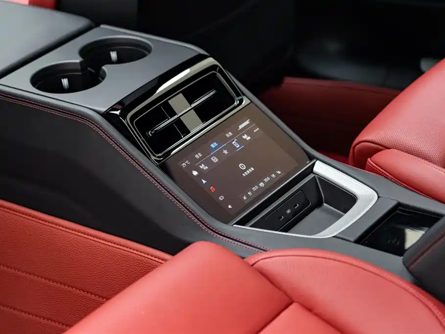 Porsche Panamera 2025 — фото 12