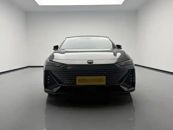 Changan UNI-V 2023