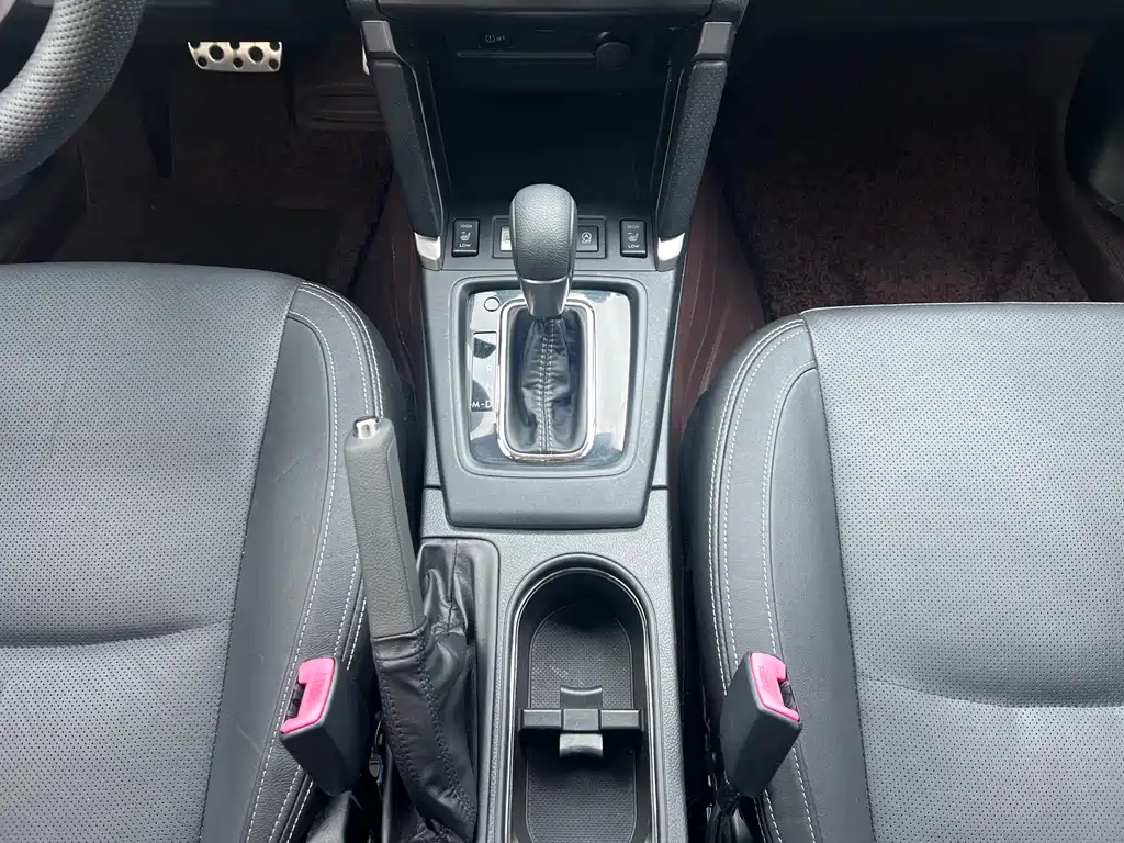 Subaru Forester 2018 — фото 17