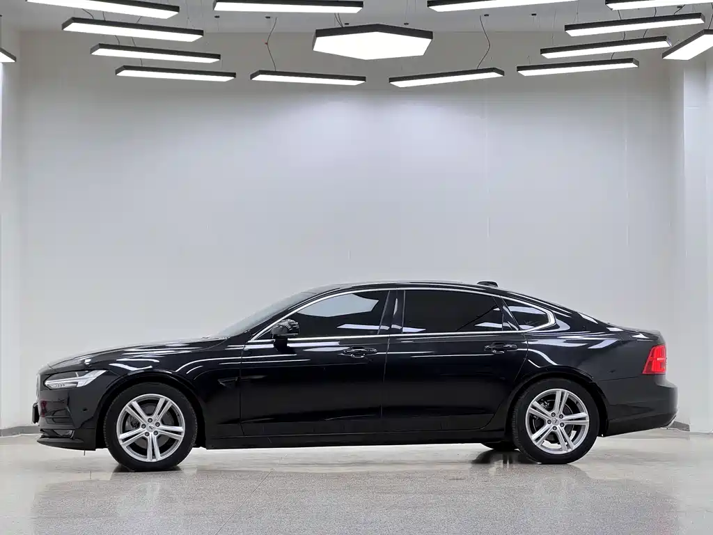 Volvo S90 2018 — фото 4