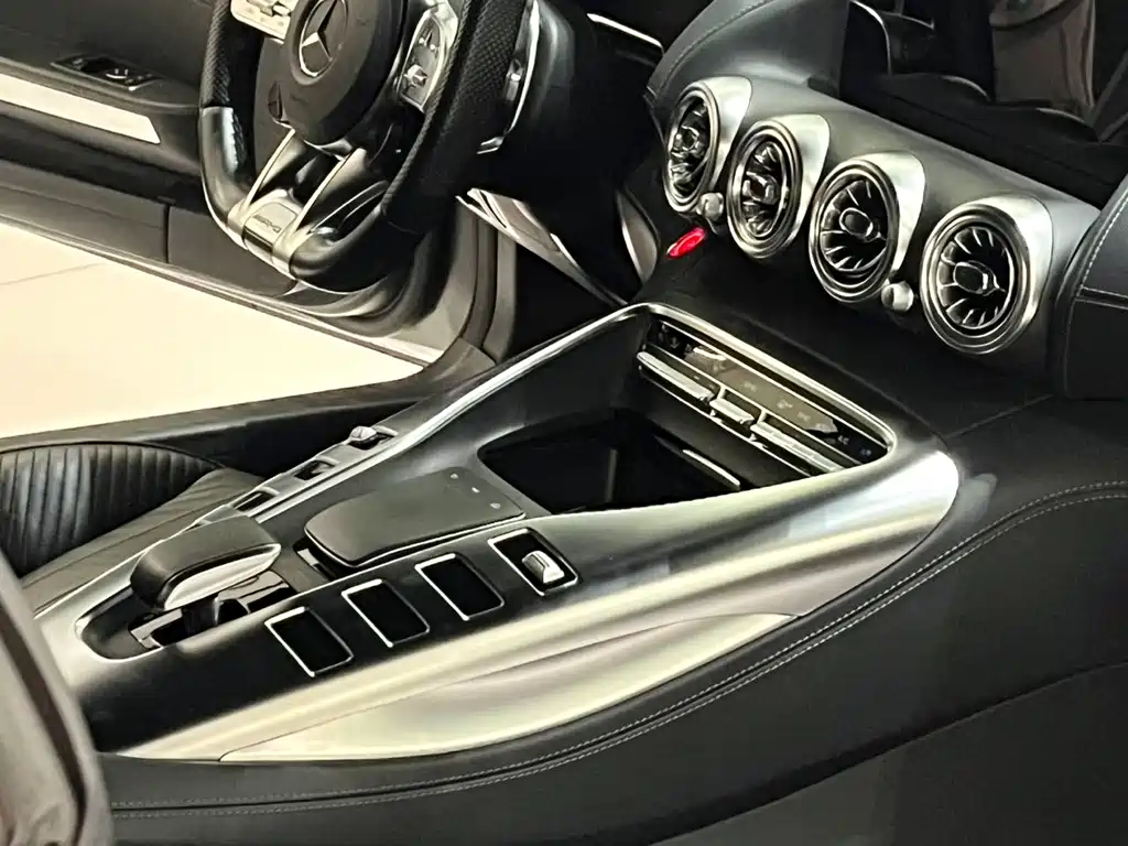 Mercedes-Benz AMG GT 2021 — фото 7