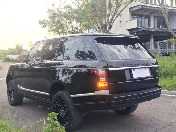 Land Rover Range Rover 2017