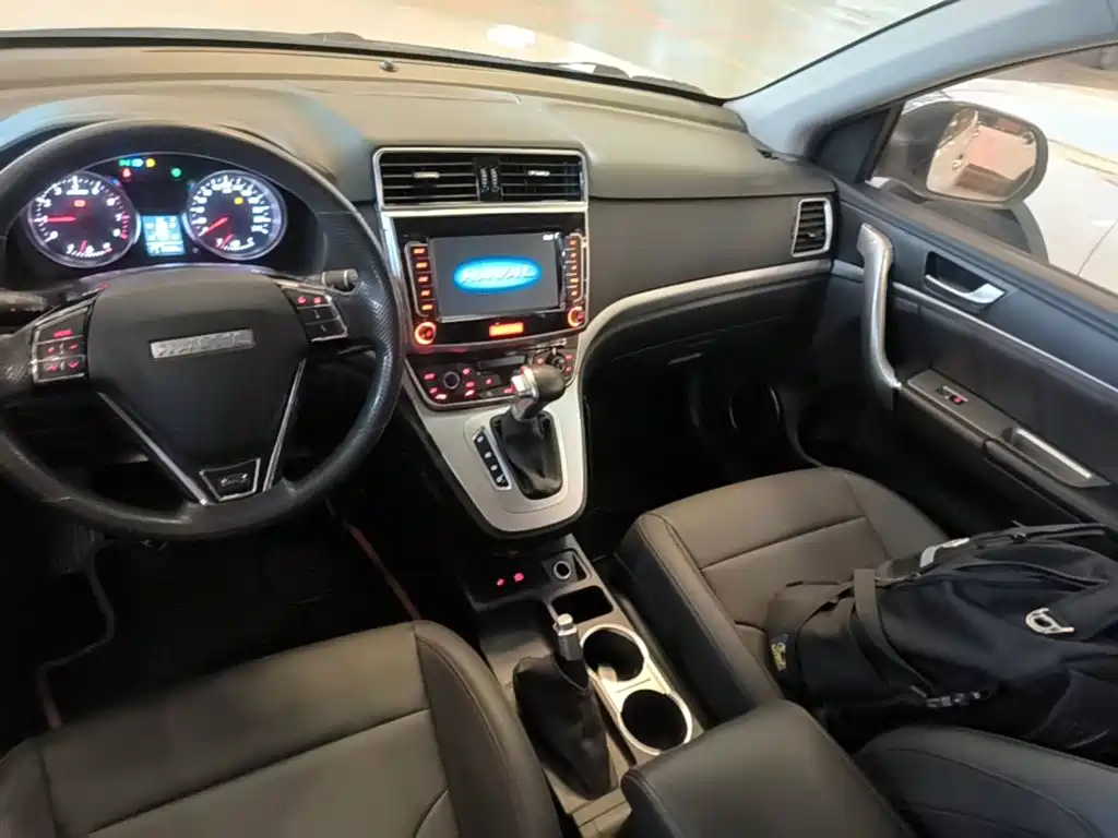 Haval M6 2019 — фото 10