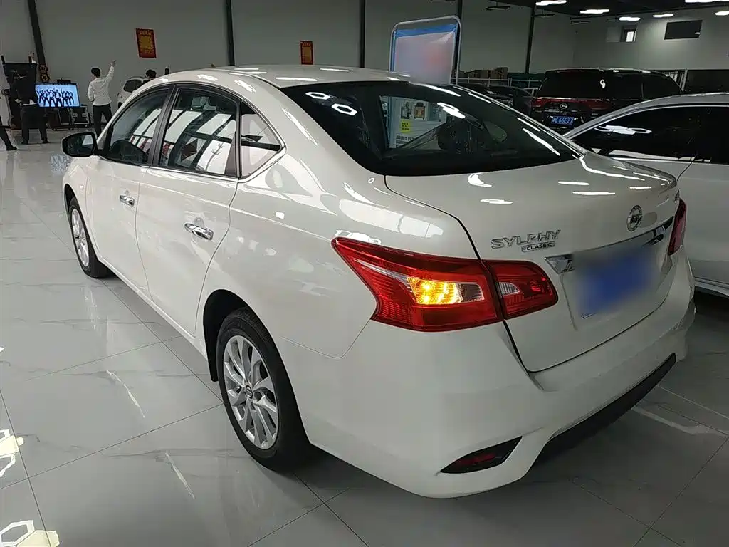 Nissan Sylphy 2025 — фото 23