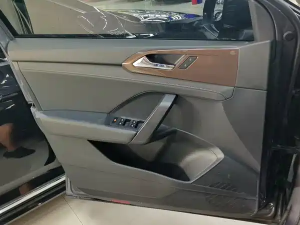 Volkswagen Tharu 2021