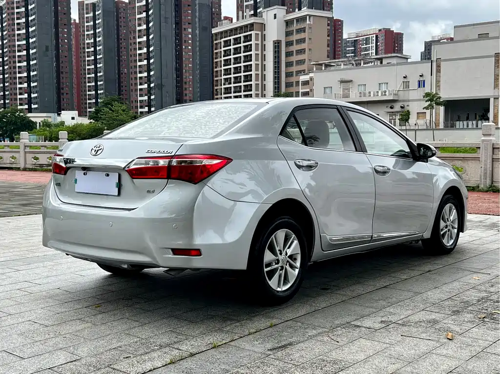 Toyota Corolla 2016 — фото 12