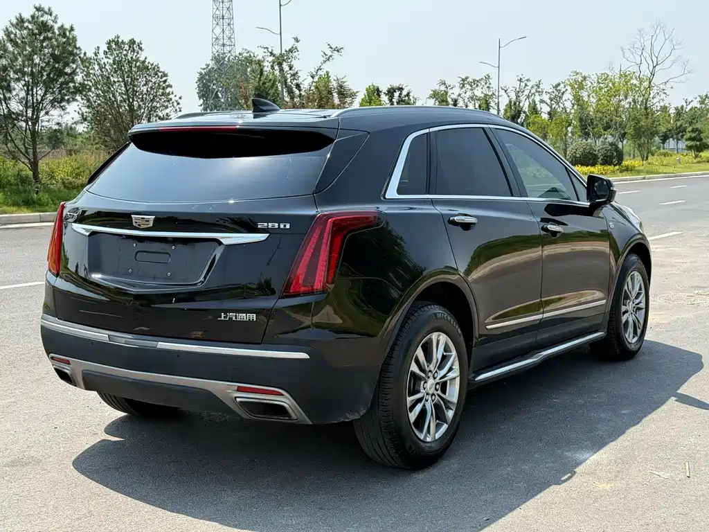 Cadillac XT5 2019 — фото 9