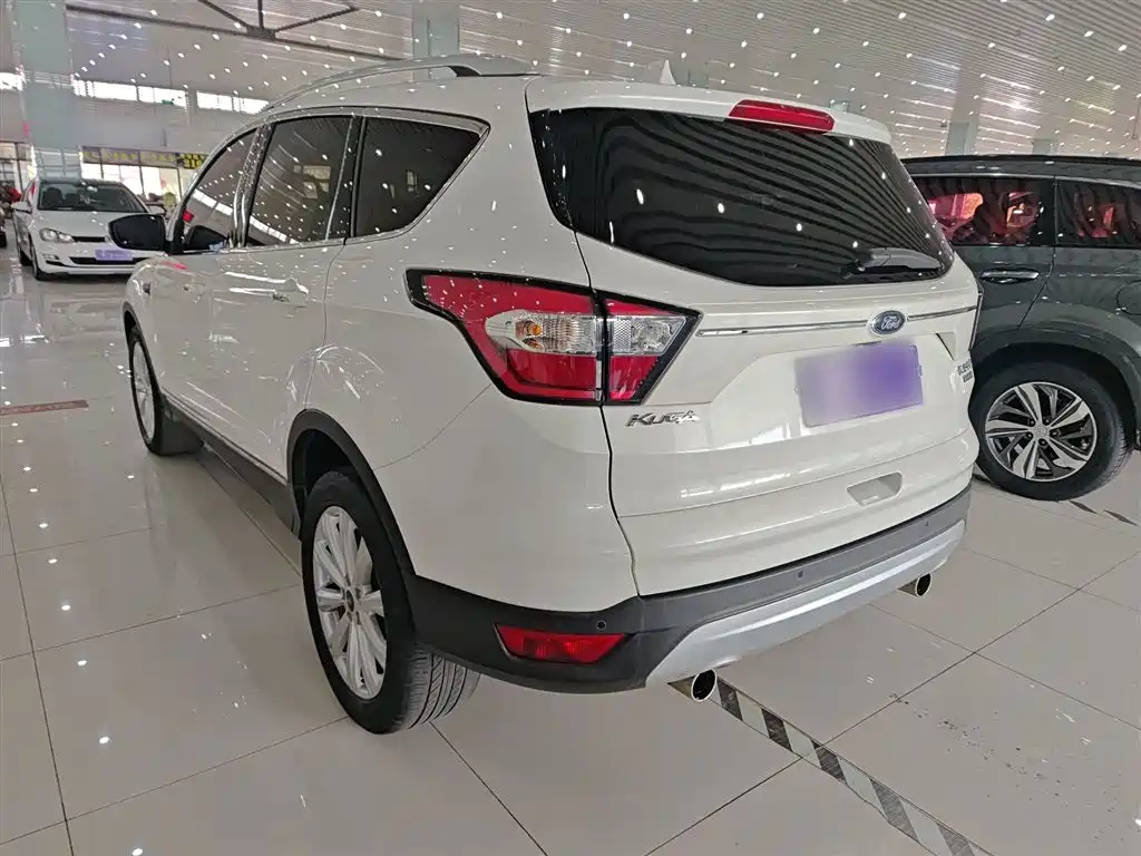 Ford Kuga 2017 — фото 5