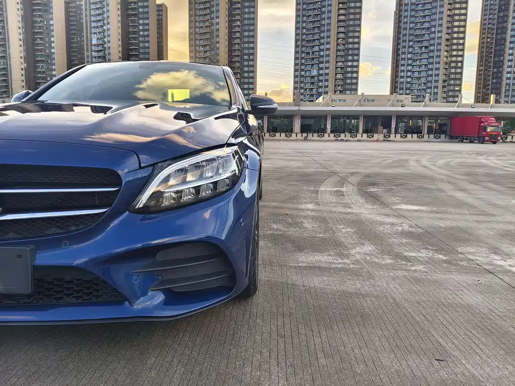 Mercedes-Benz C-Class 2018 — фото 17