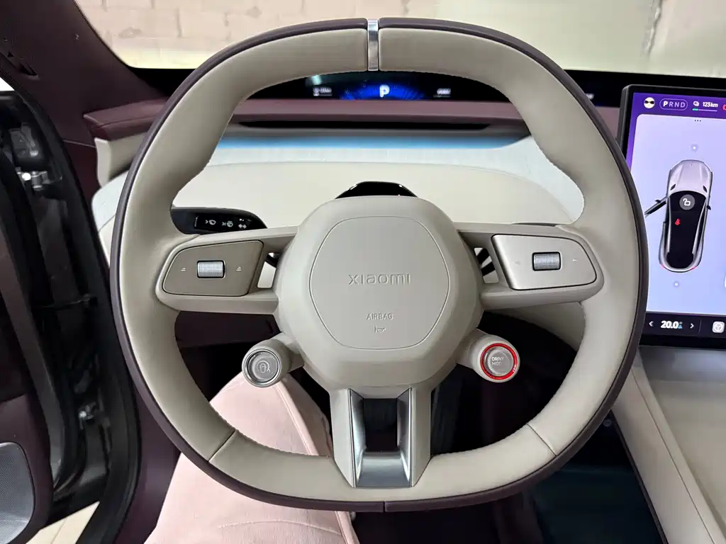 Xiaomi YU7 2025