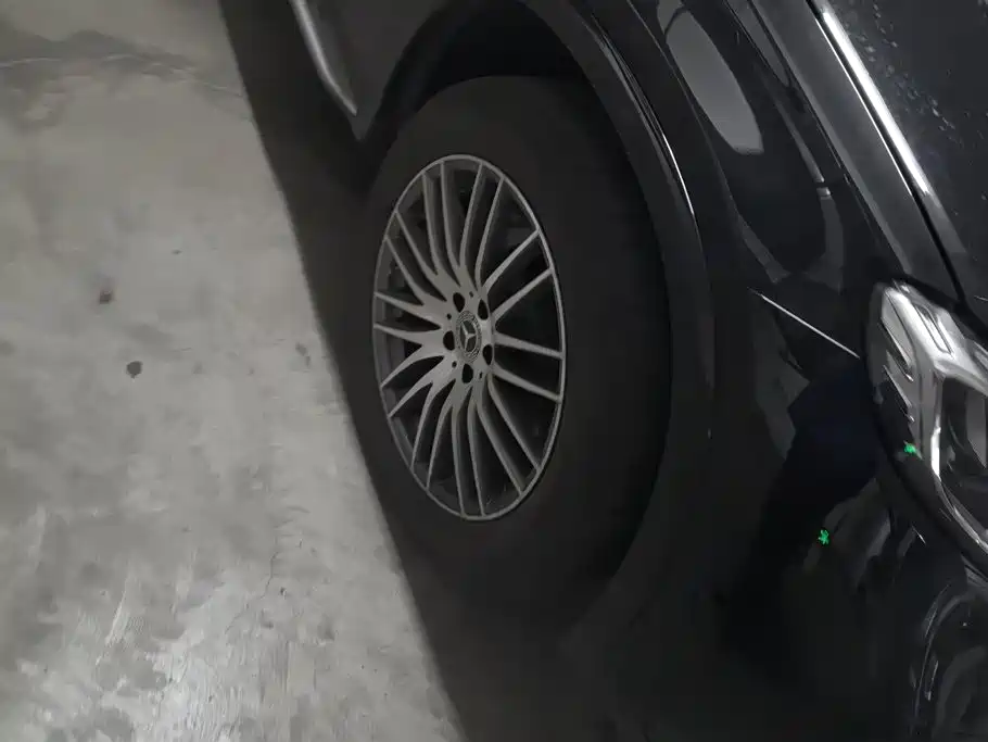Mercedes-Benz GLC 2024