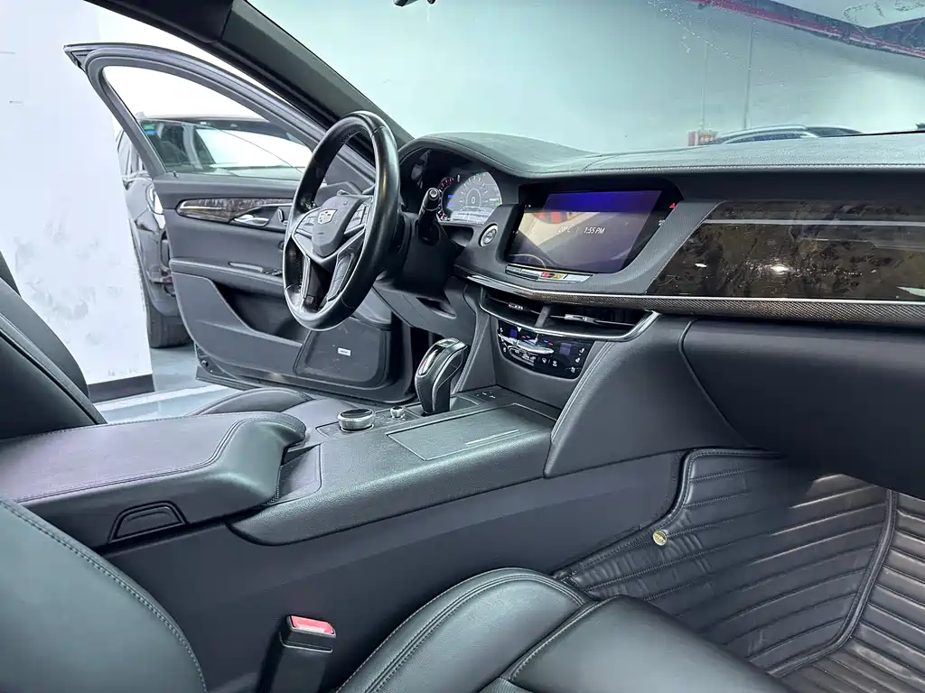 Cadillac CT6 2019 — фото 17