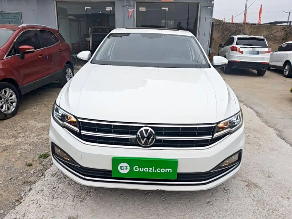 Volkswagen Bora 2021