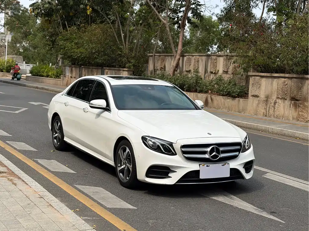 Mercedes-Benz E-Class 2017 — фото 4