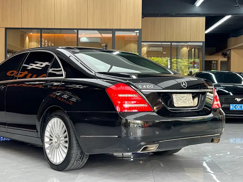 Mercedes-Benz S-Class 2010 — фото 17
