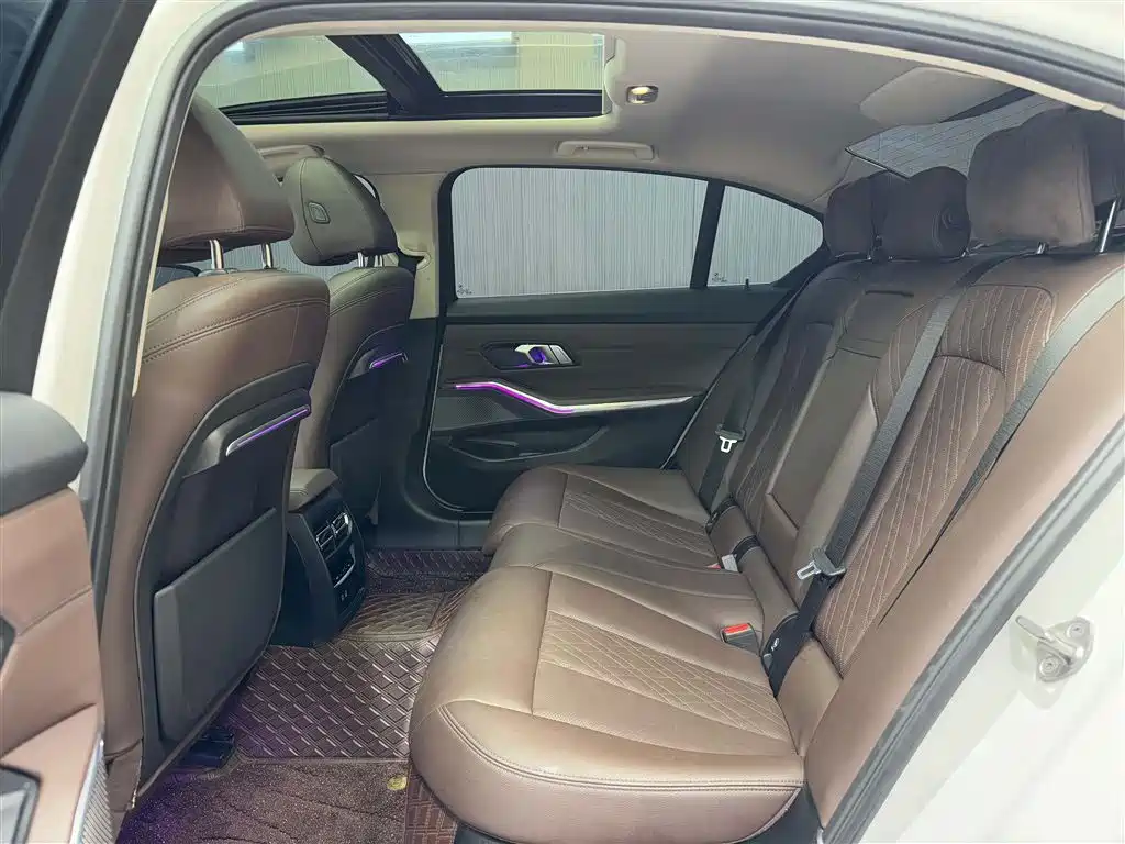BMW 3 Series 2022