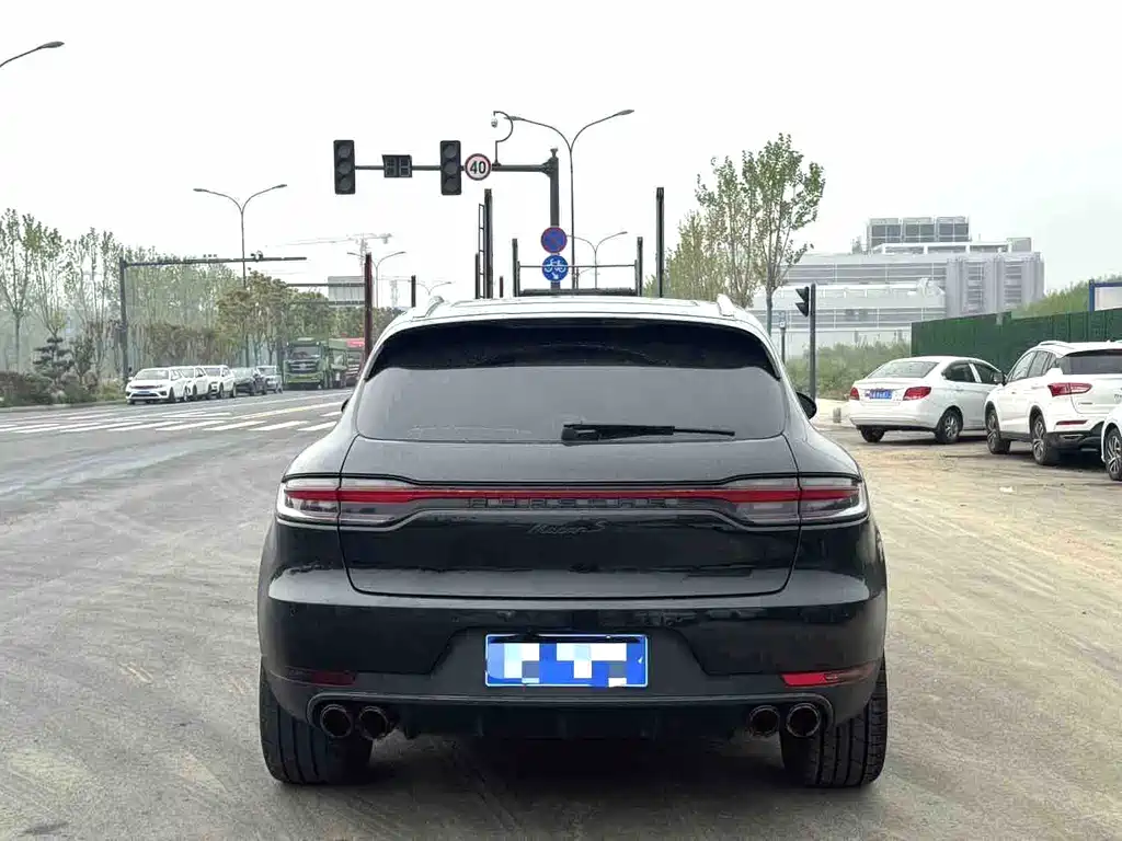 Porsche Macan 2020 — фото 8