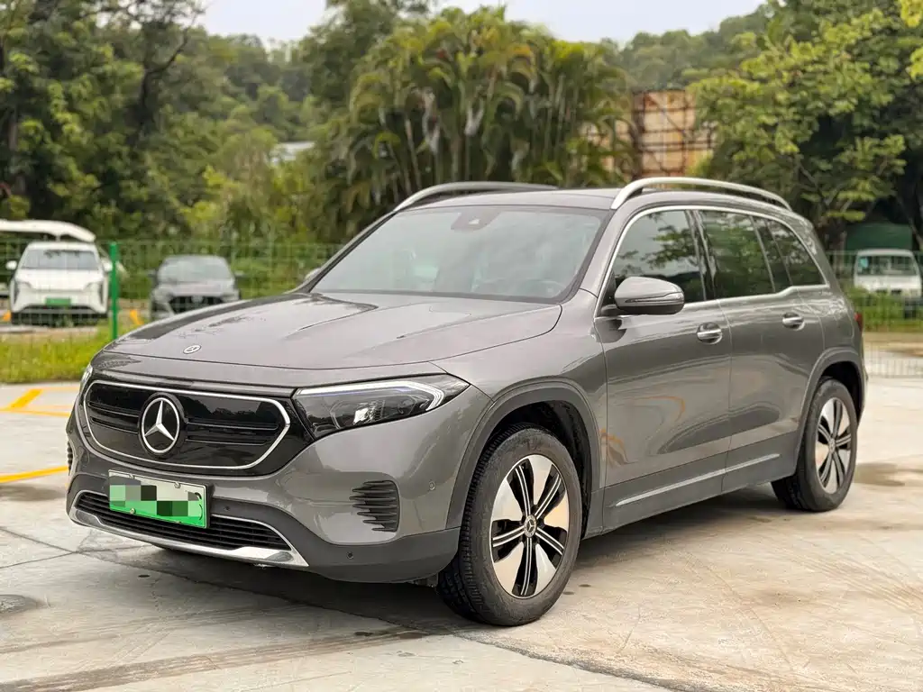 Mercedes-Benz EQB 2024