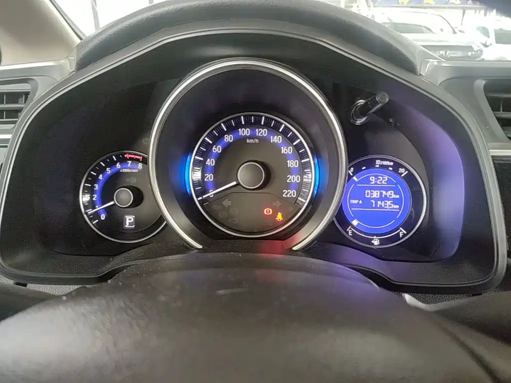 Honda Fit 2016 — фото 12