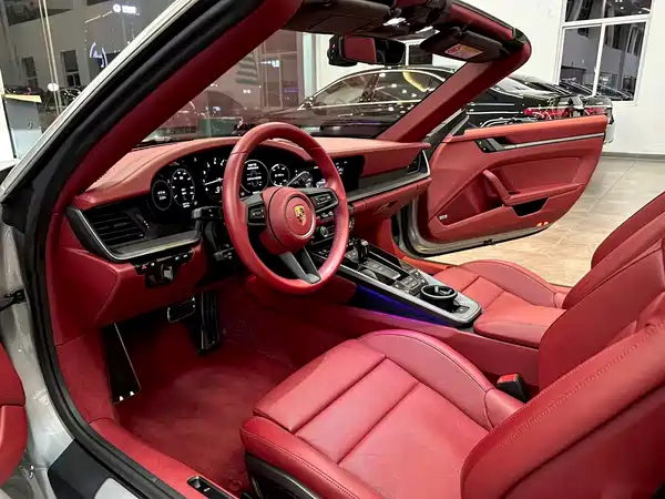 Porsche 911 2021