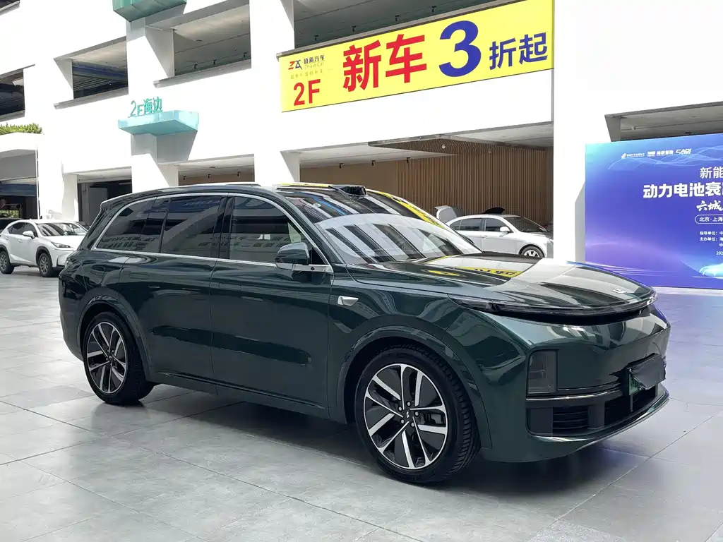 Li Auto Li L8 2024