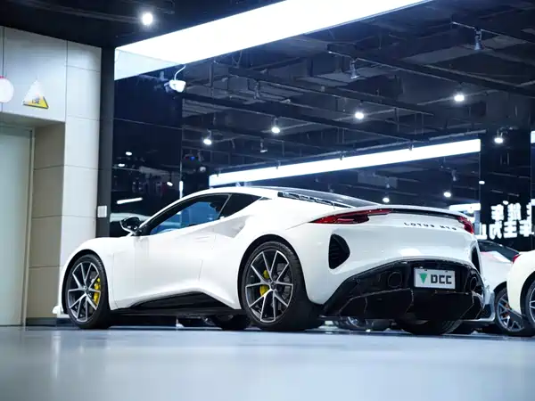 Lotus EMIRA 2023
