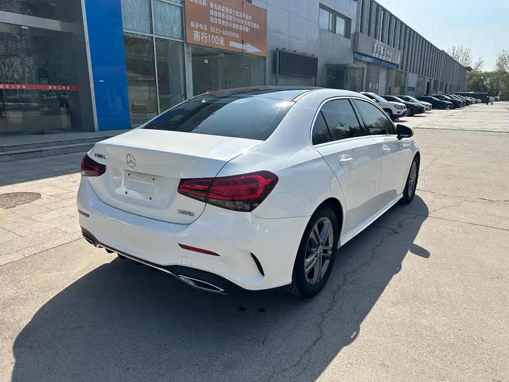 Mercedes-Benz A-Class 2020 — фото 3