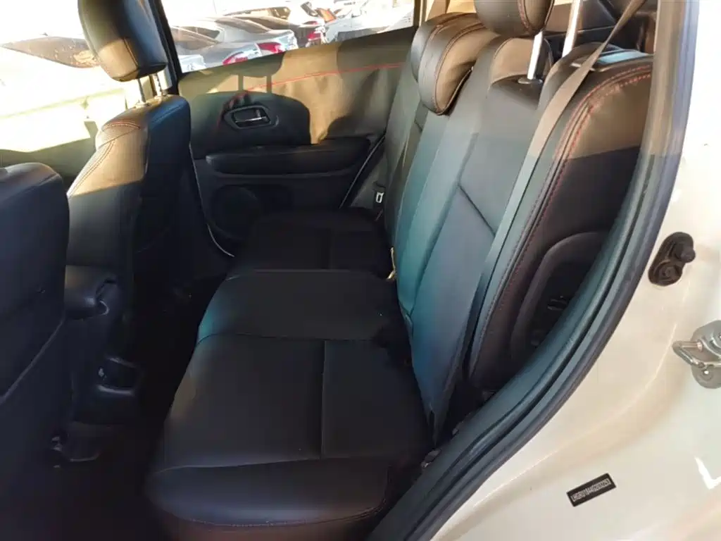 Honda Vezel 2016 — фото 17