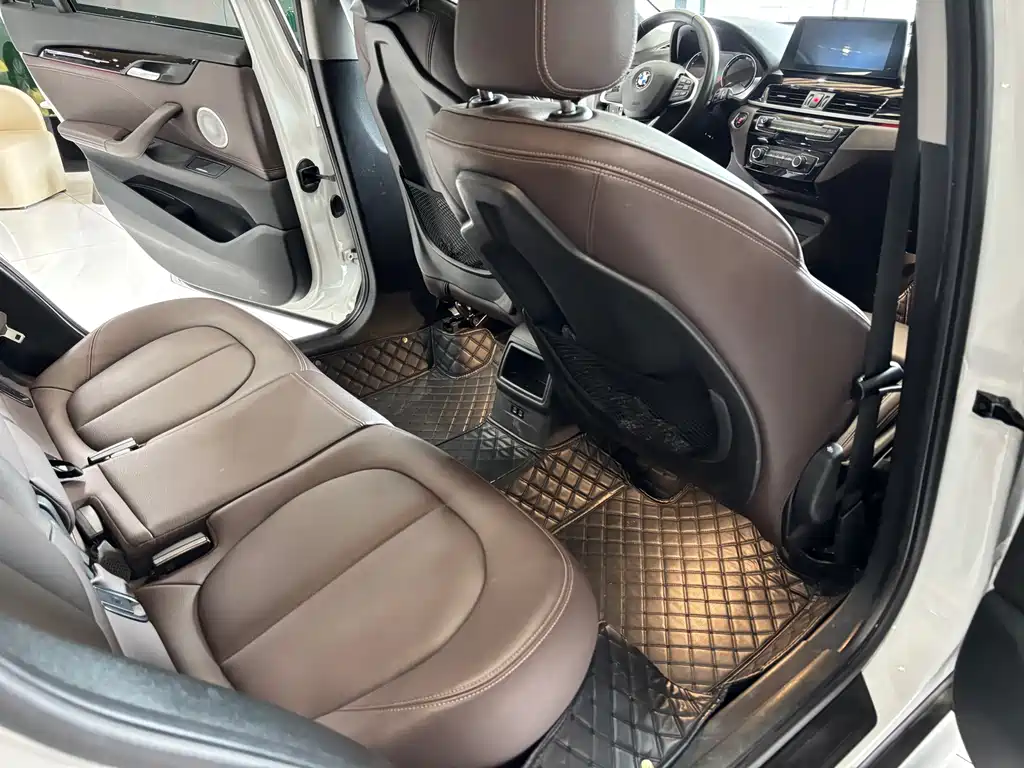 BMW X1 2023 — фото 15