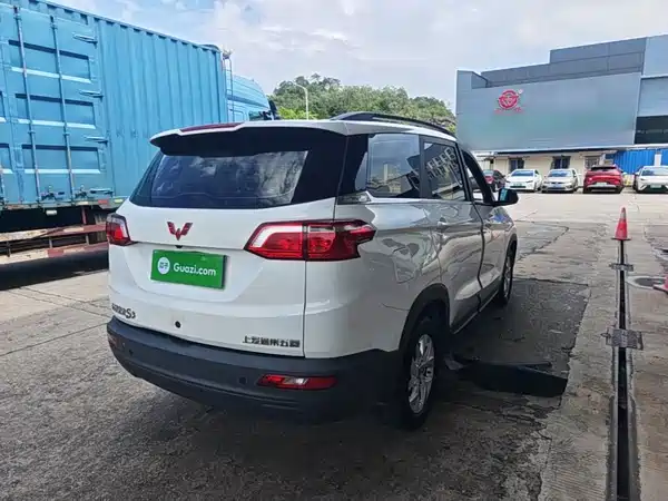 Wuling Hongguang S3 2019