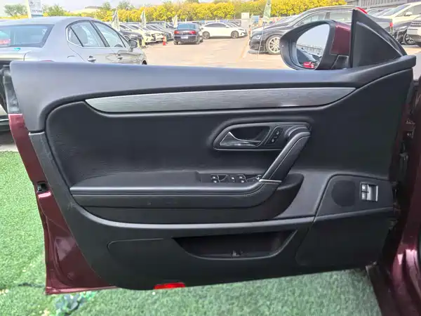 Volkswagen CC 2012