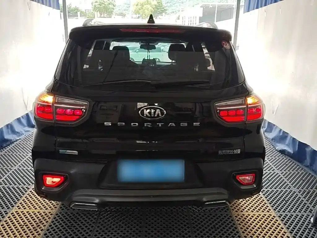 Kia Sportage 2021 — фото 6