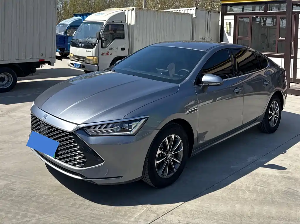 BYD Qin PLUS 2025 — фото 1