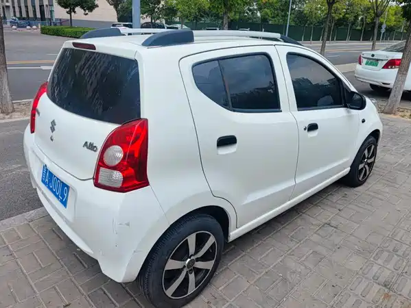 Suzuki Alto 2012
