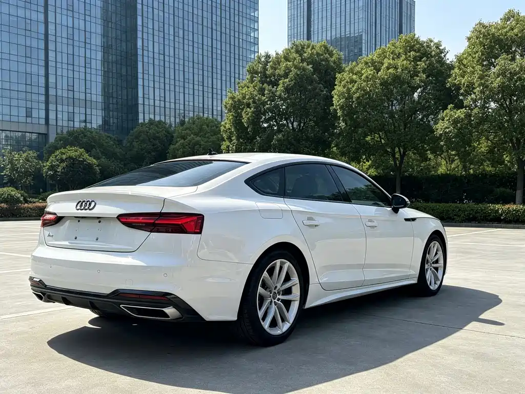 Audi A5 2022 — фото 4