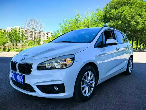 BMW 2 Series Station Wagon 2016